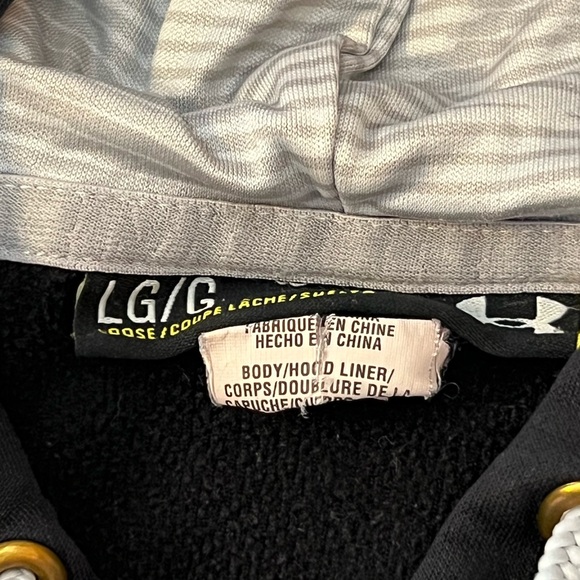 Set of 2 Under Armour Hoodies Red and Black Mens Large - Picture 9 of 11